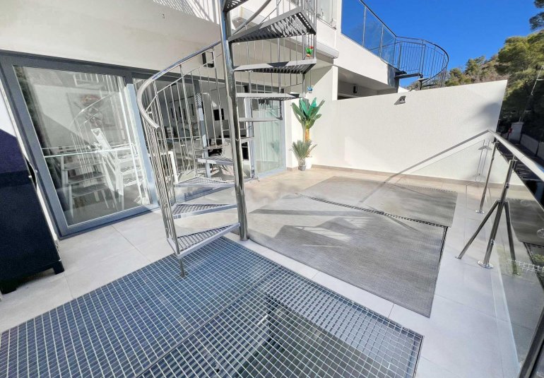 Resale - Townhouse -
Alfaz del Pi - Albir