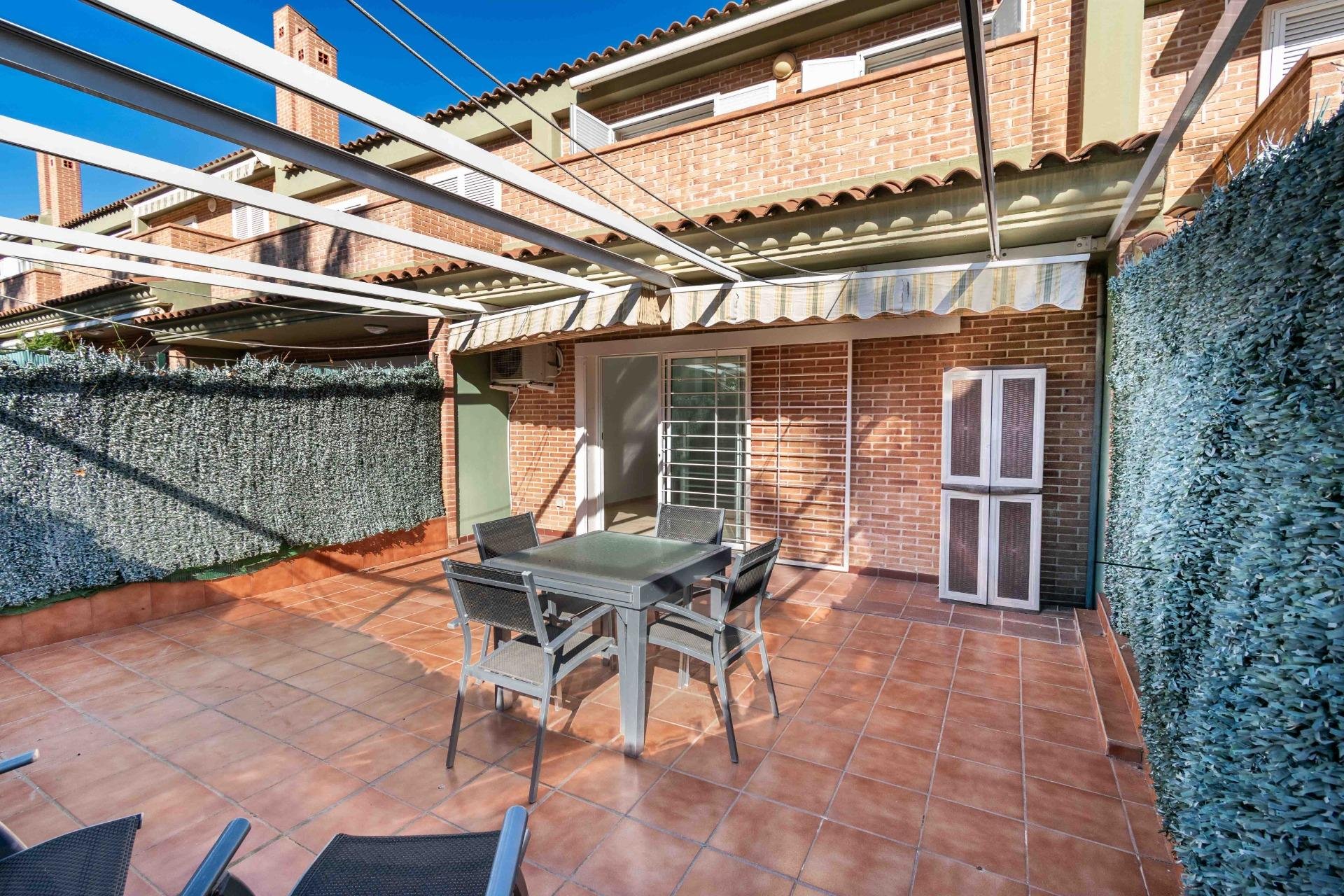 Resale - Townhouse -
Alfaz del Pi - Albir