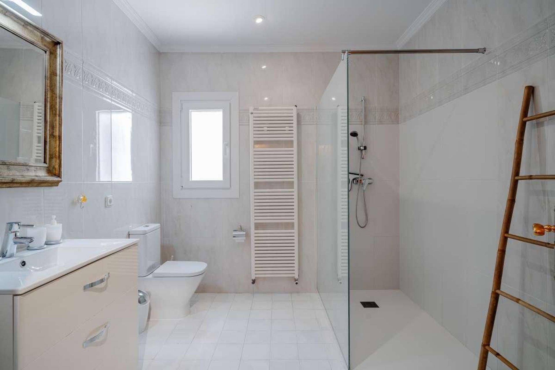 Resale - Townhouse -
Jávea