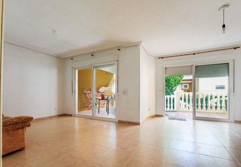 Resale - Townhouse -
La Nucía - La nucia