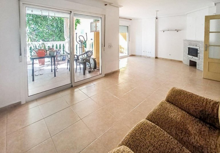 Resale - Townhouse -
La Nucía - La nucia