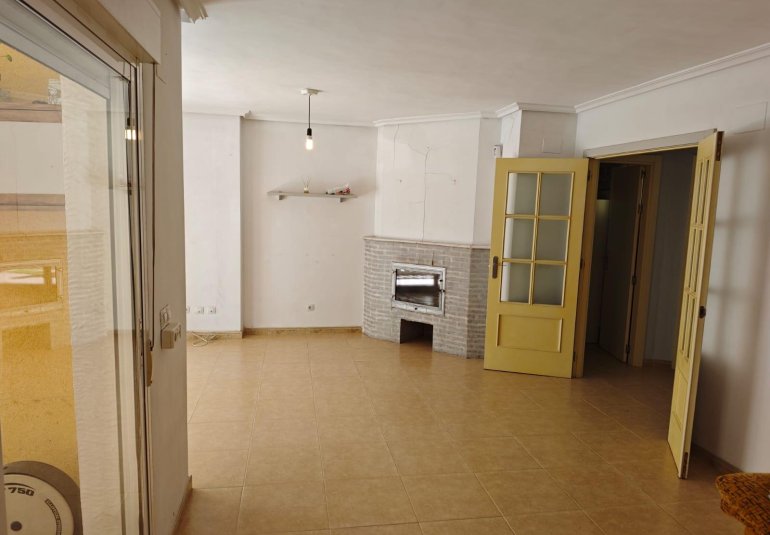 Resale - Townhouse -
La Nucía - La nucia