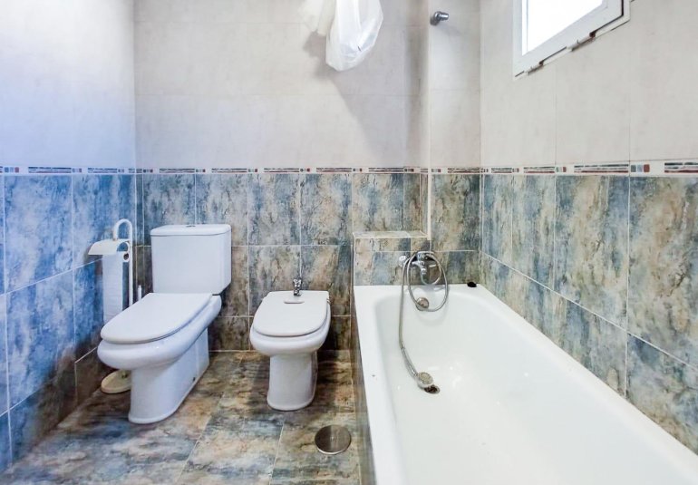 Resale - Townhouse -
La Nucía - La nucia