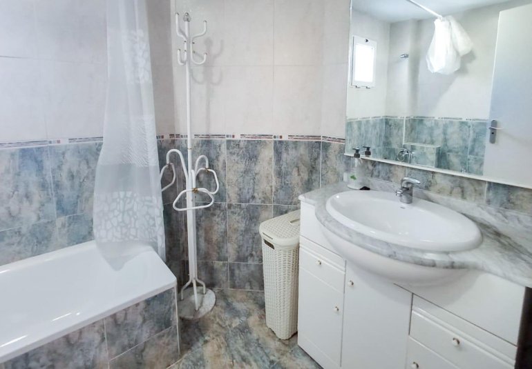 Resale - Townhouse -
La Nucía - La nucia