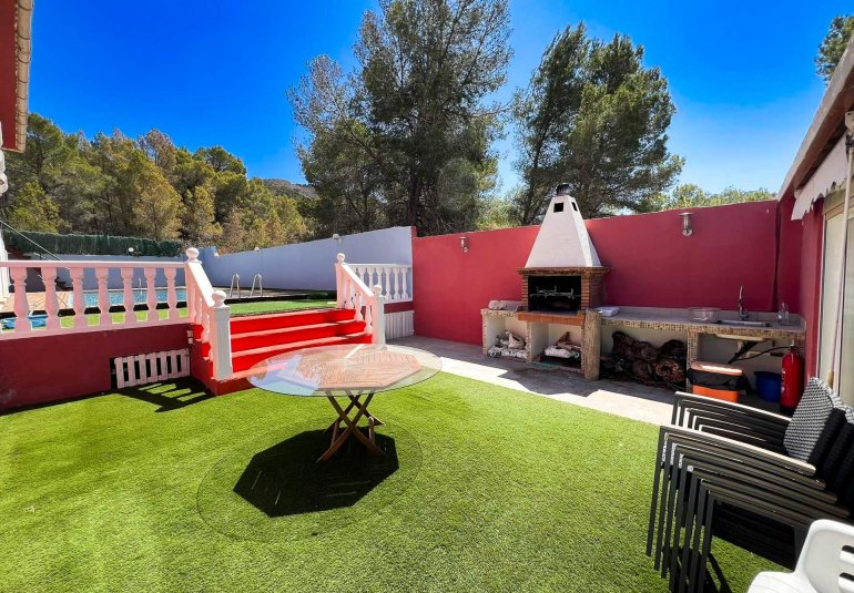 Resale - Villa -
Alfaz del Pi - Albir