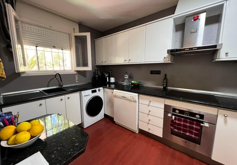 Resale - Villa -
Alfaz del Pi - Albir