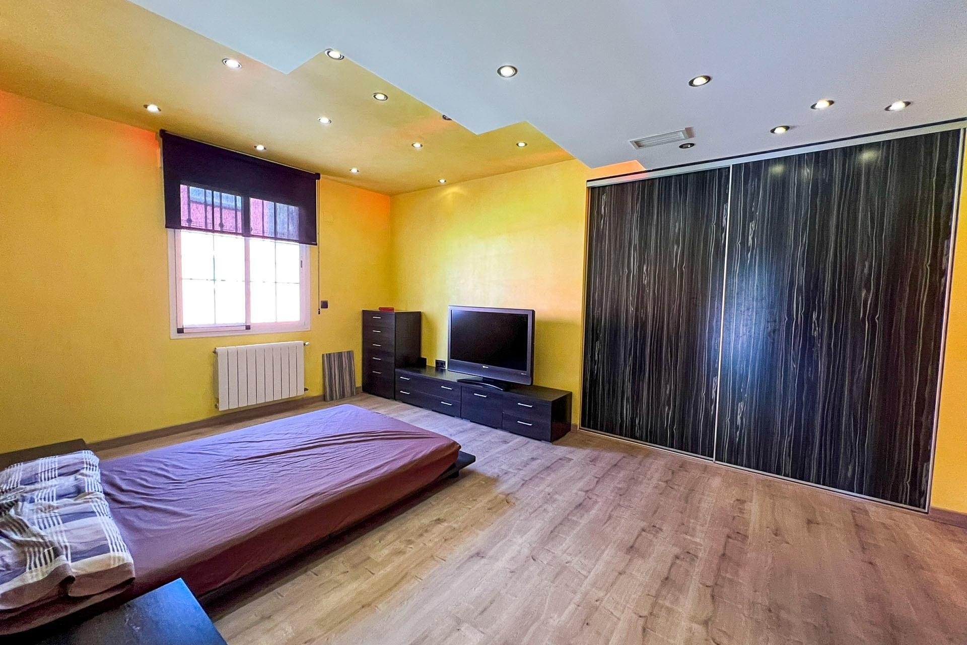 Resale - Villa -
Alfaz del Pi - Albir