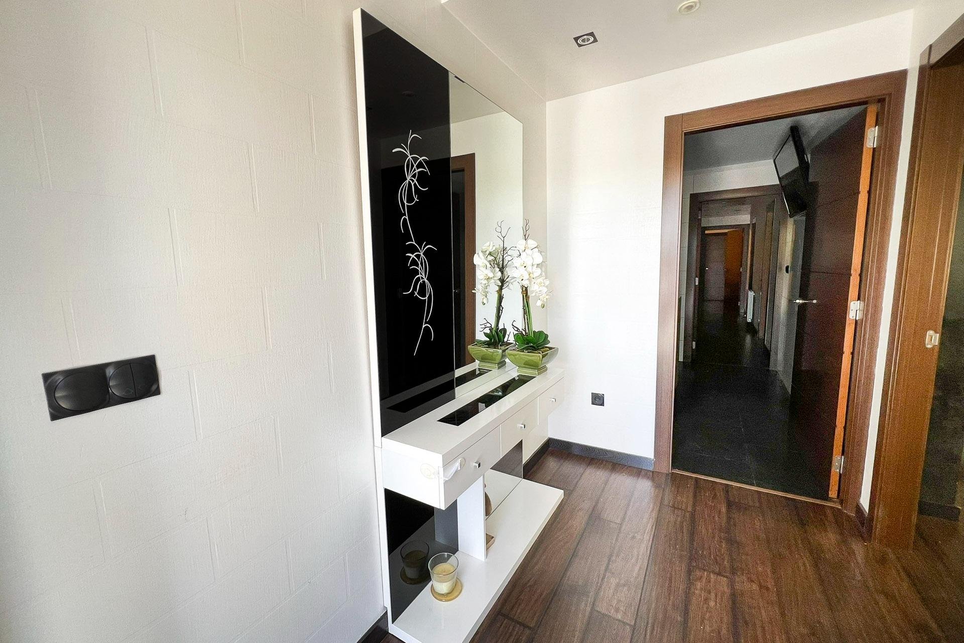 Resale - Villa -
Alfaz del Pi - Albir