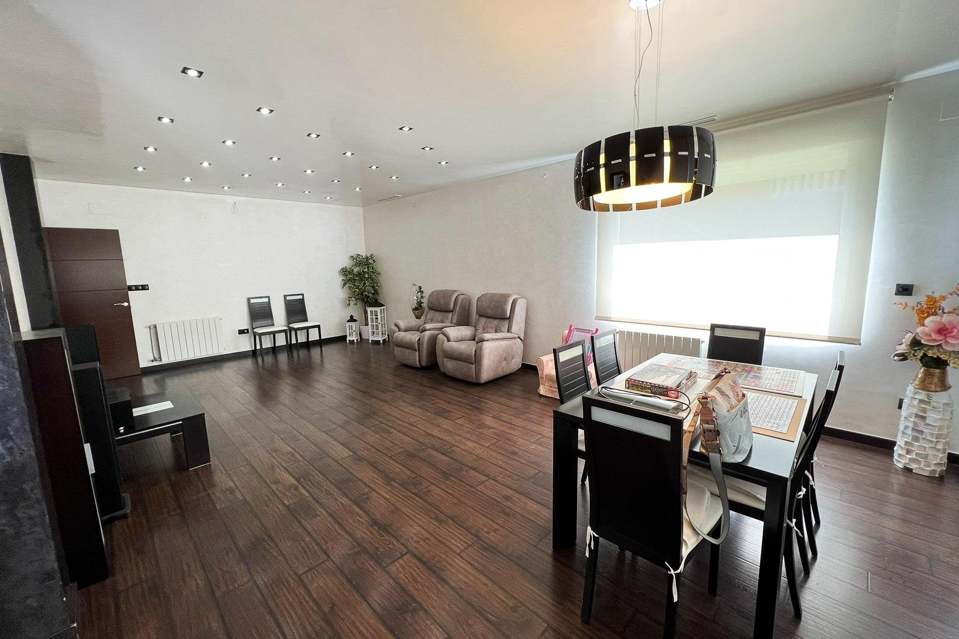 Resale - Villa -
Alfaz del Pi - Albir