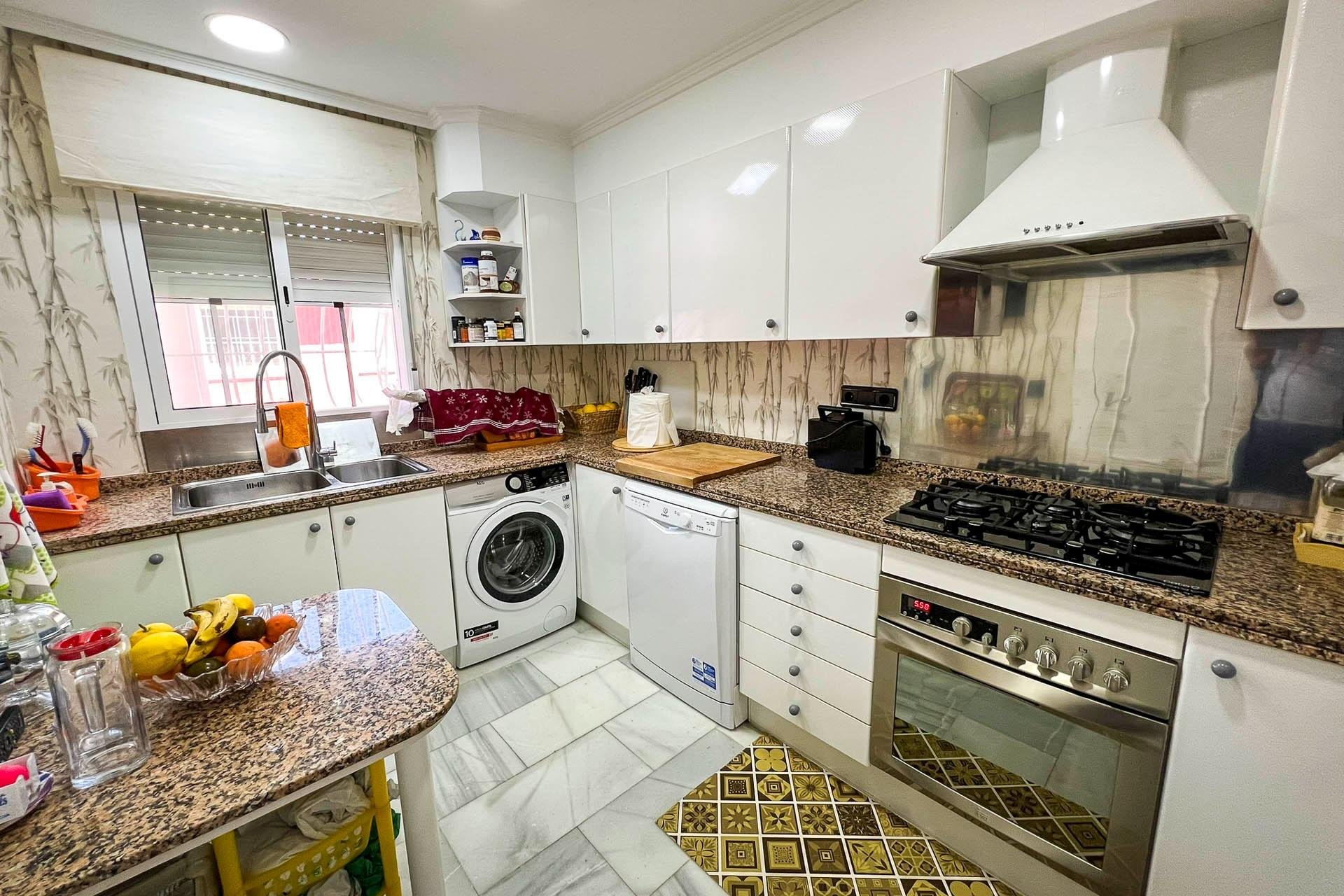 Resale - Villa -
Alfaz del Pi - Albir