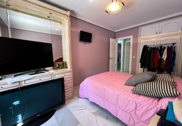 Resale - Villa -
Alfaz del Pi - Albir