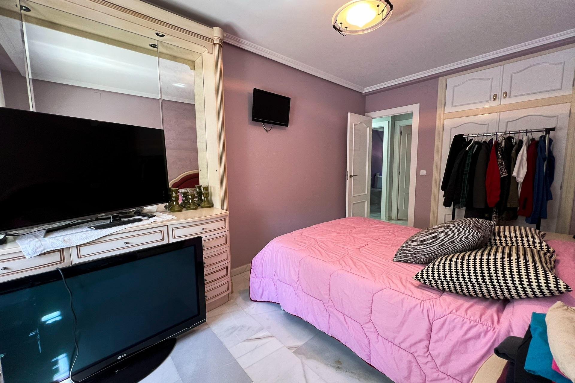 Resale - Villa -
Alfaz del Pi - Albir