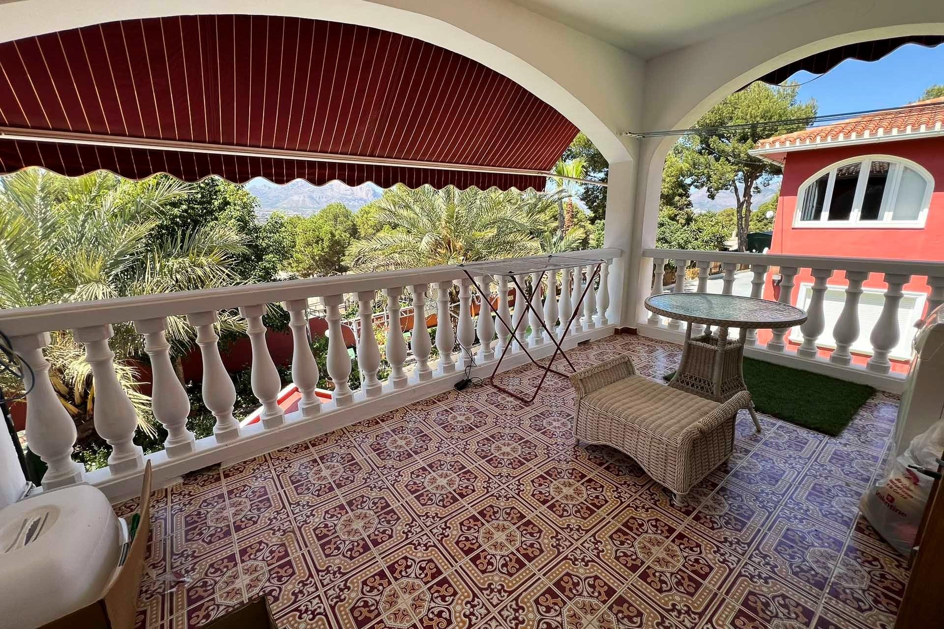 Resale - Villa -
Alfaz del Pi - Albir