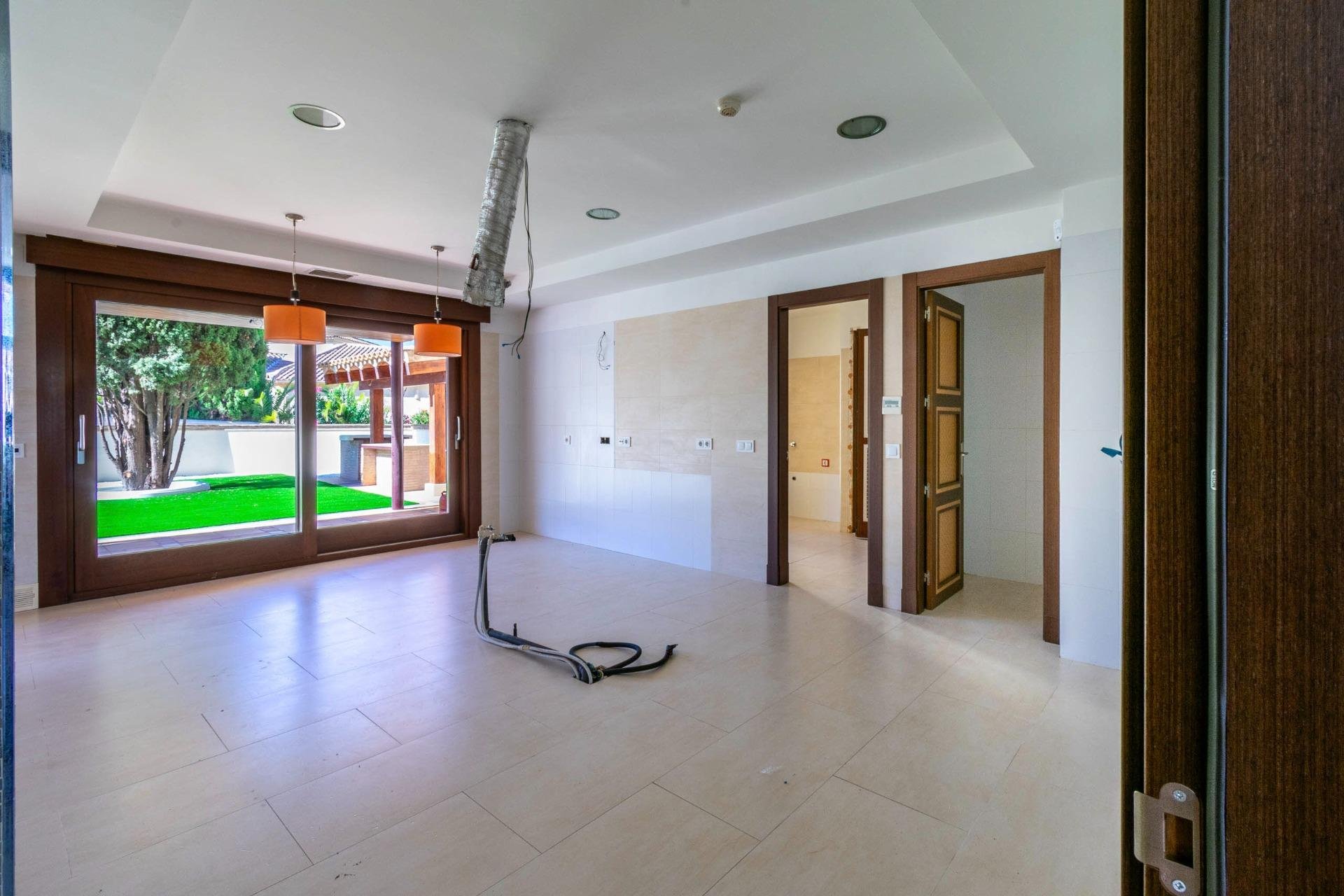 Resale - Villa -
Alfaz del Pi - Albir