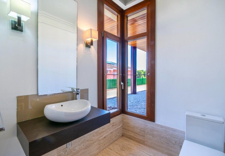 Resale - Villa -
Alfaz del Pi - Albir