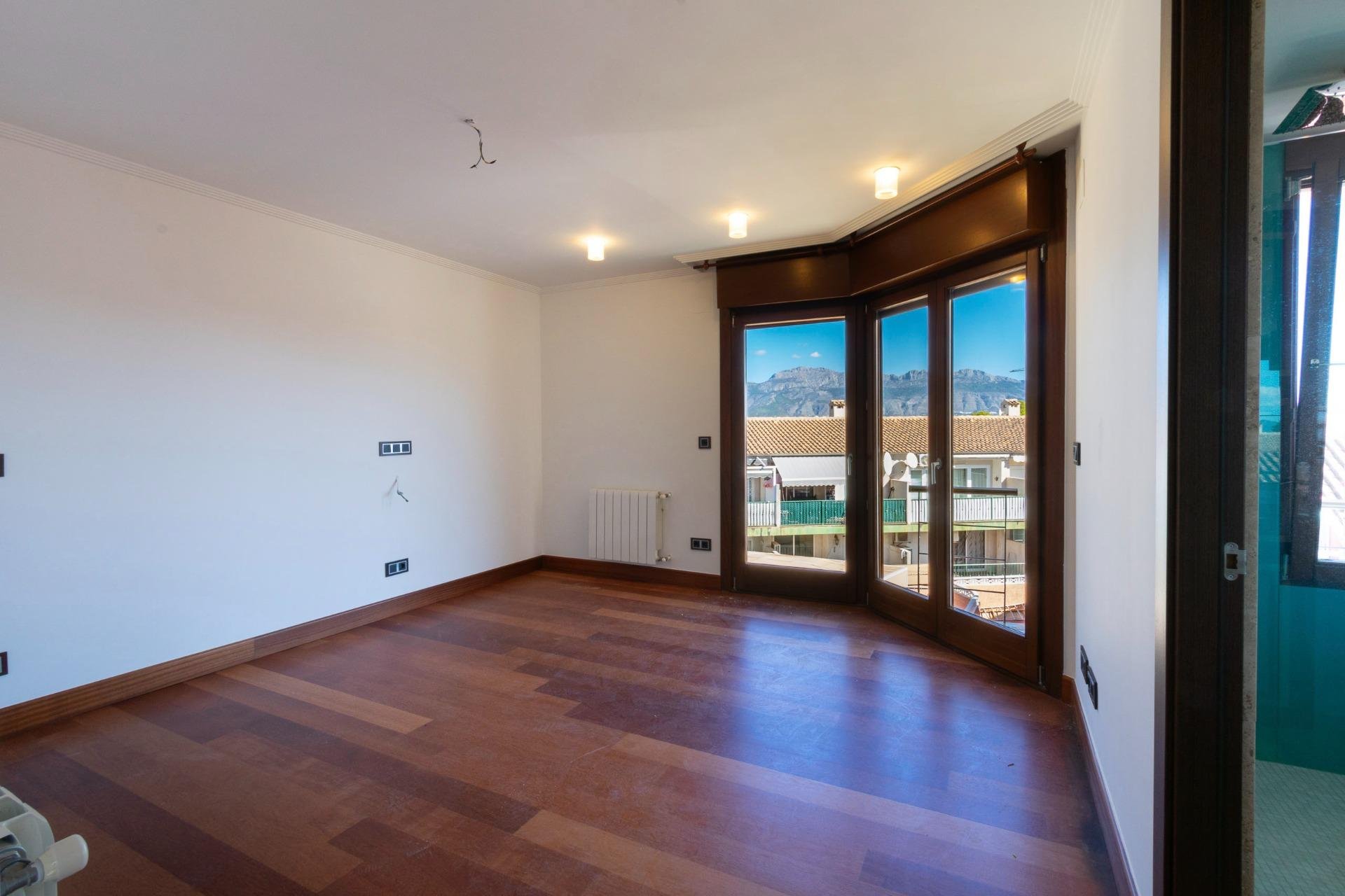 Resale - Villa -
Alfaz del Pi - Albir