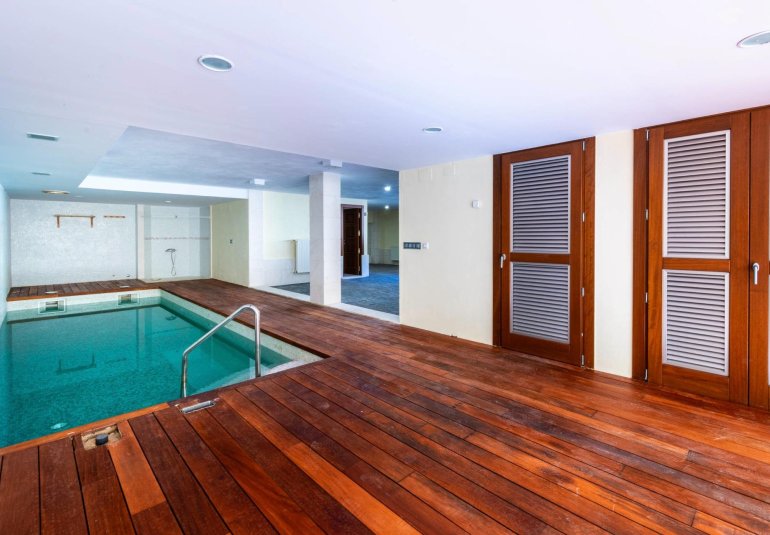 Resale - Villa -
Alfaz del Pi - Albir