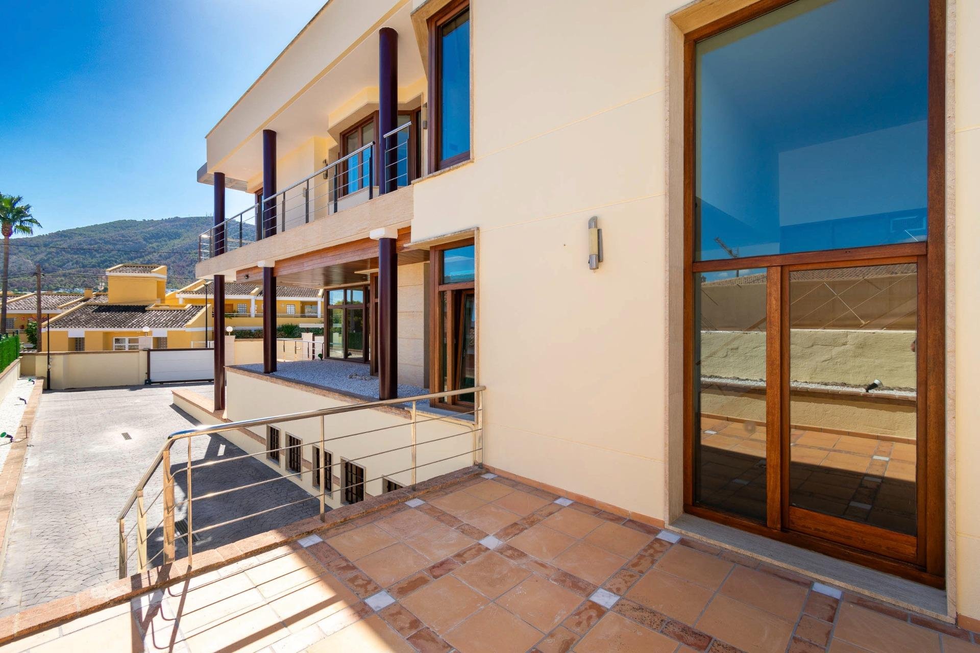 Resale - Villa -
Alfaz del Pi - Albir