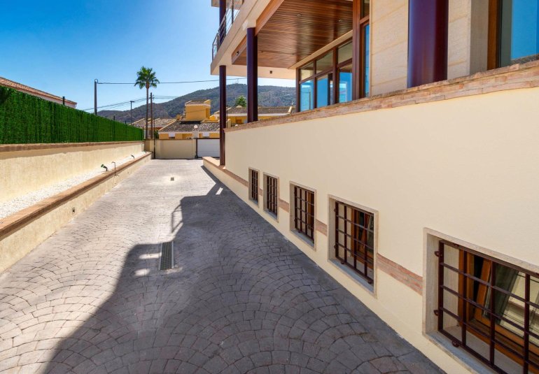 Resale - Villa -
Alfaz del Pi - Albir