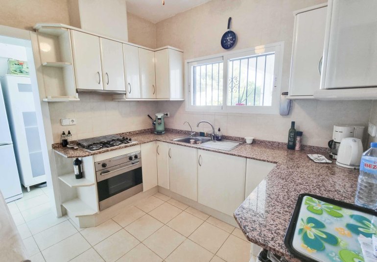 Resale - Villa -
Alfaz del Pi - Albir