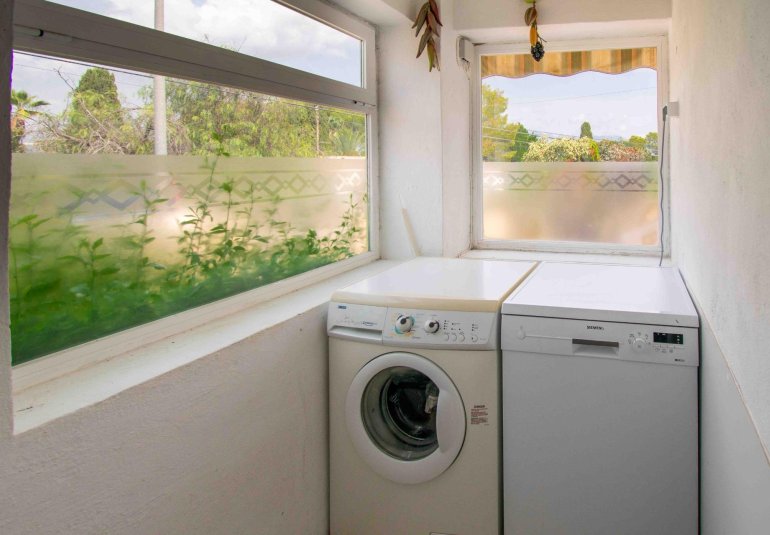 Resale - Villa -
Alfaz del Pi - Albir