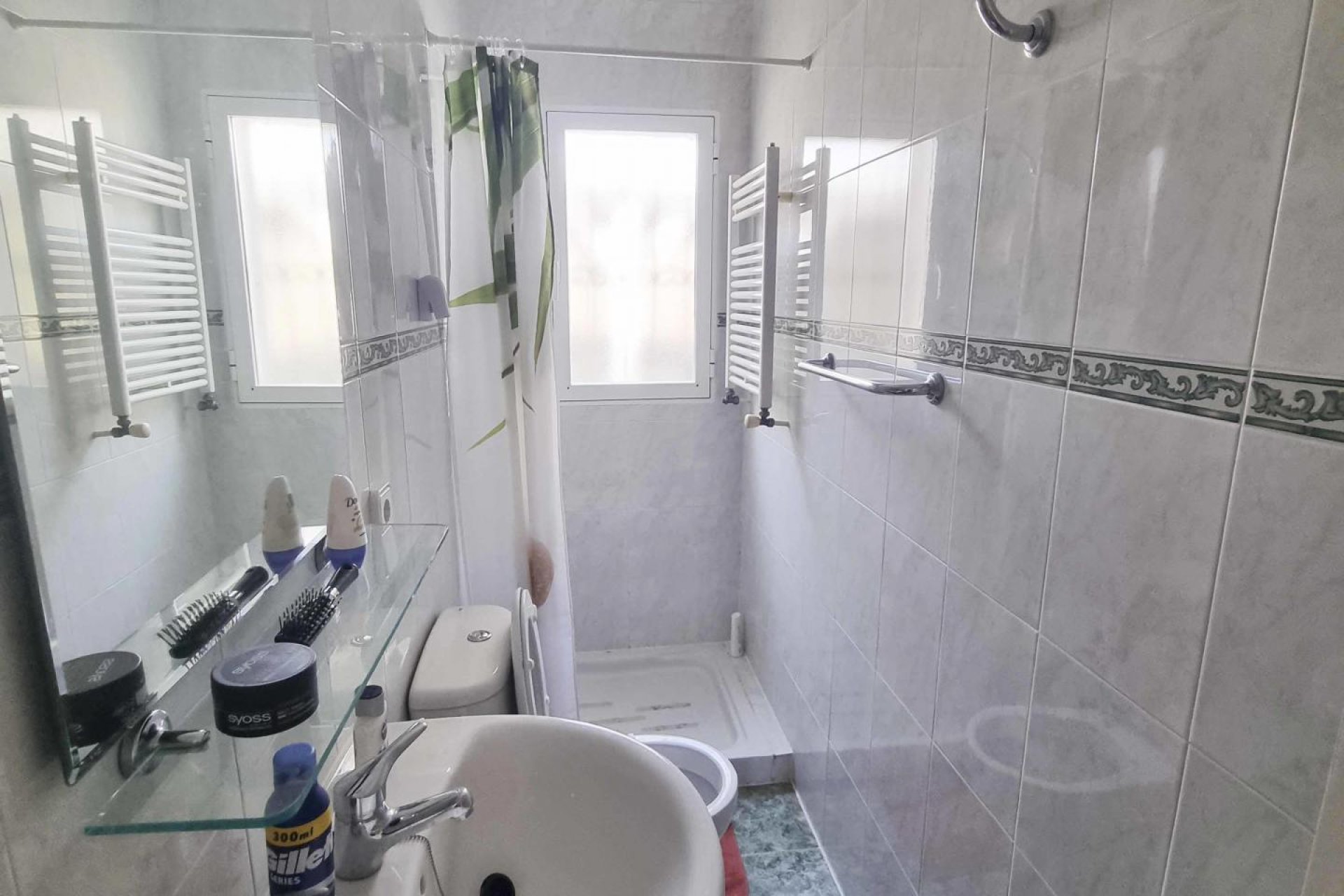 Resale - Villa -
Alfaz del Pi - Albir