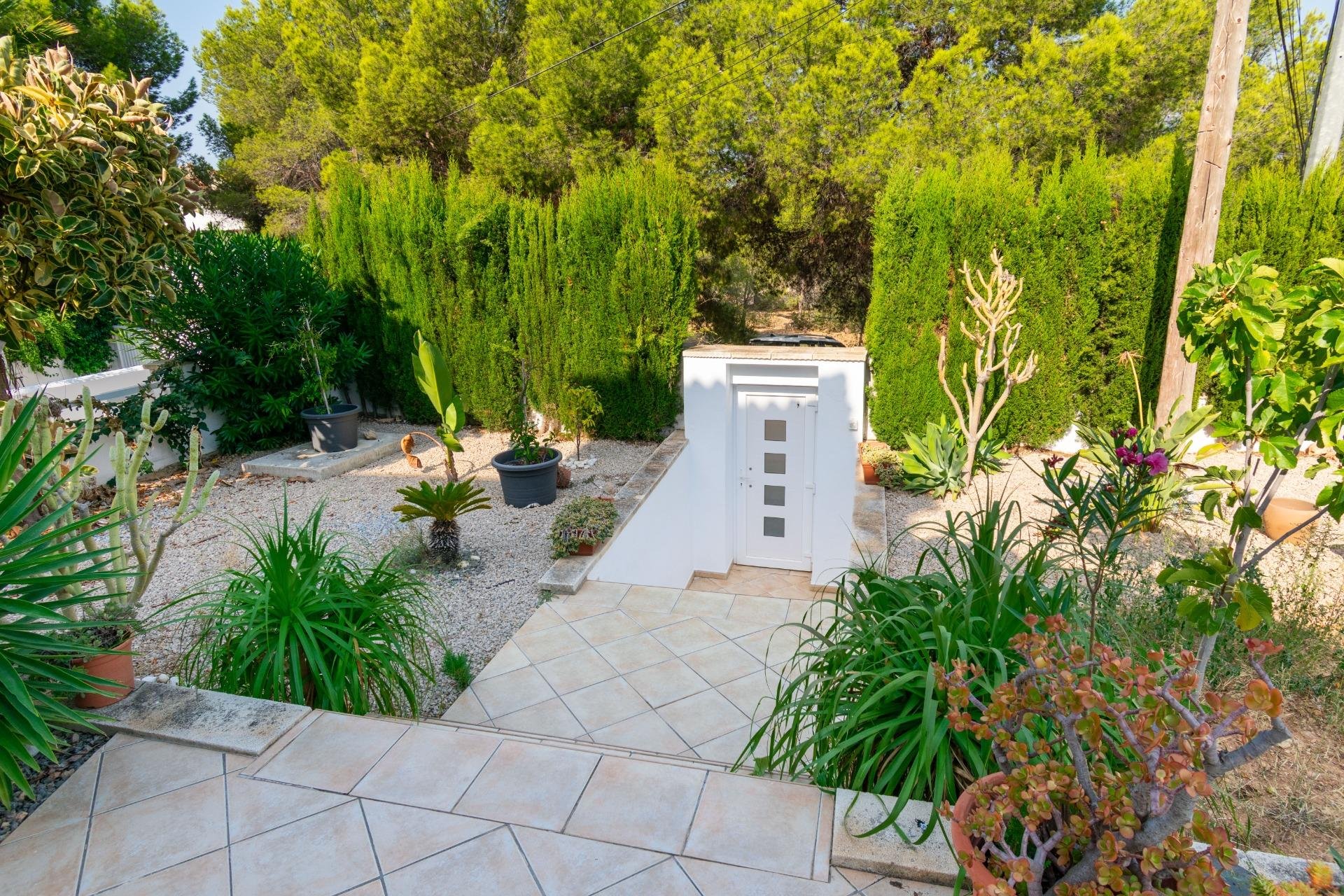 Resale - Villa -
Alfaz del Pi - Albir