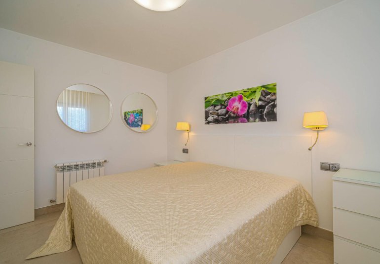 Resale - Villa -
Alfaz del Pi - Albir