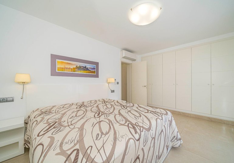 Resale - Villa -
Alfaz del Pi - Albir