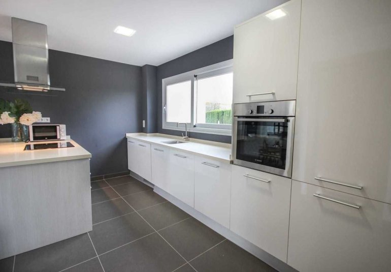 Resale - Villa -
Alfaz del Pi - Albir