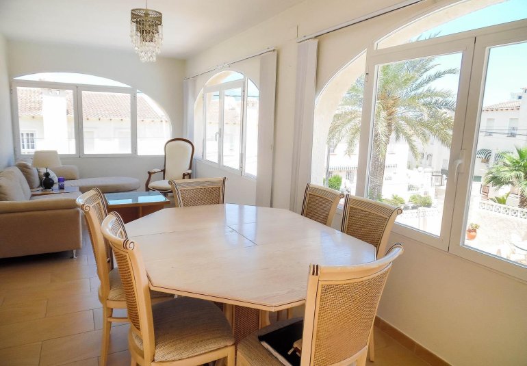 Resale - Villa -
Alfaz del Pi - Albir
