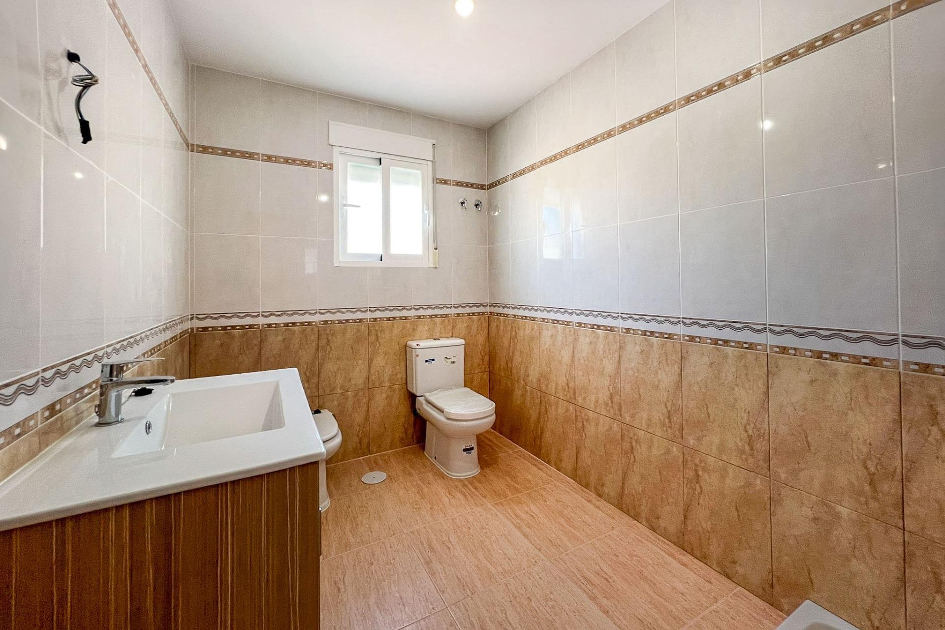 Resale - Villa -
Alfaz del Pi