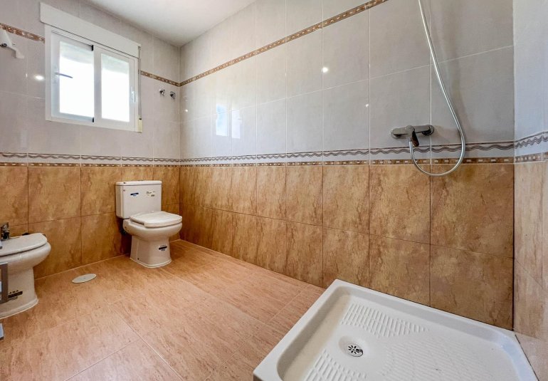 Resale - Villa -
Alfaz del Pi