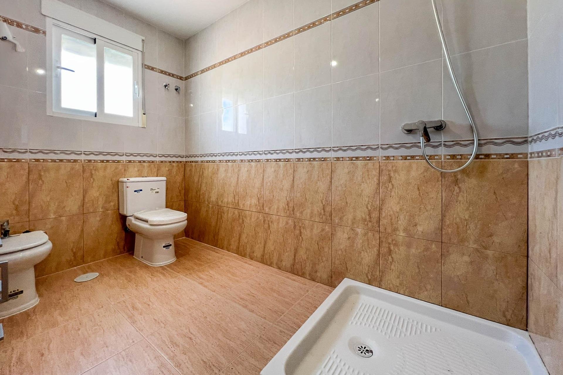 Resale - Villa -
Alfaz del Pi