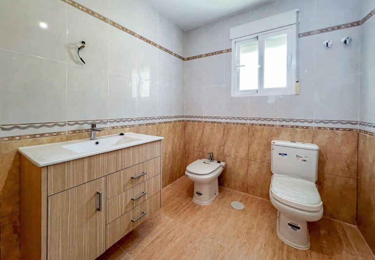 Resale - Villa -
Alfaz del Pi