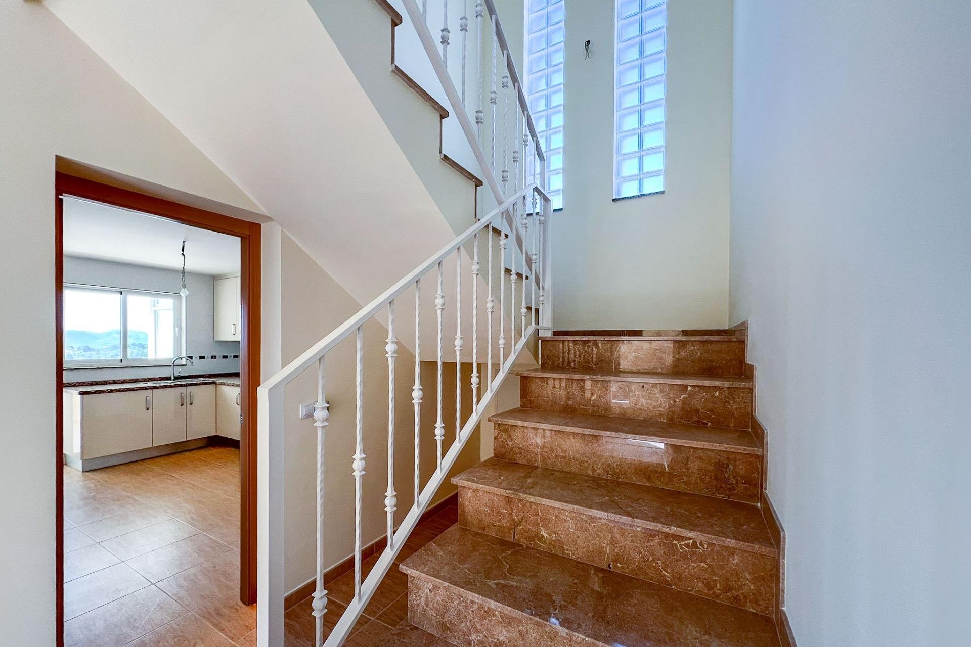 Resale - Villa -
Alfaz del Pi