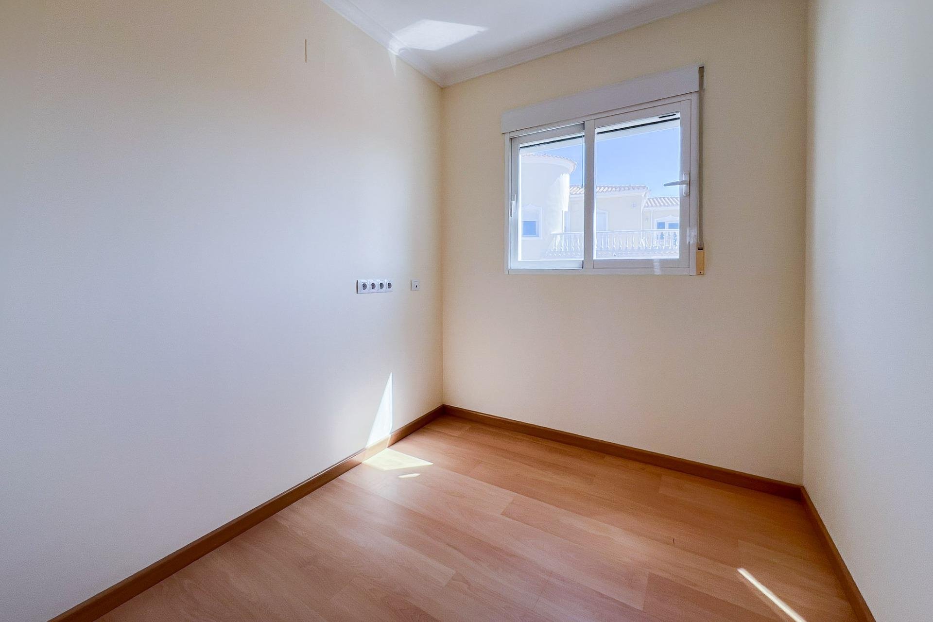 Resale - Villa -
Alfaz del Pi