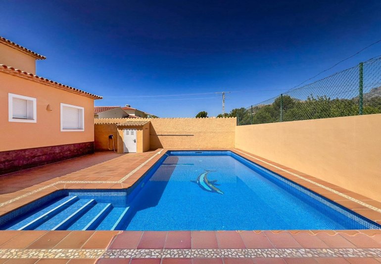 Resale - Villa -
Alfaz del Pi