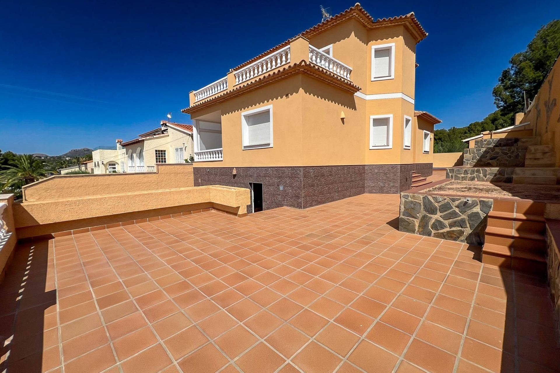 Resale - Villa -
Alfaz del Pi