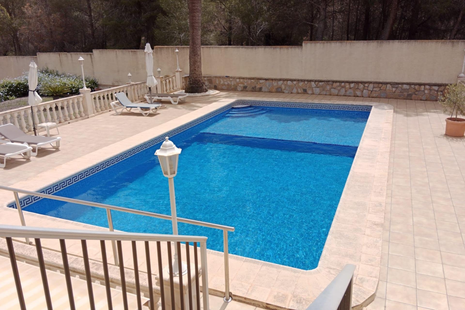 Resale - Villa -
Alfaz del Pi