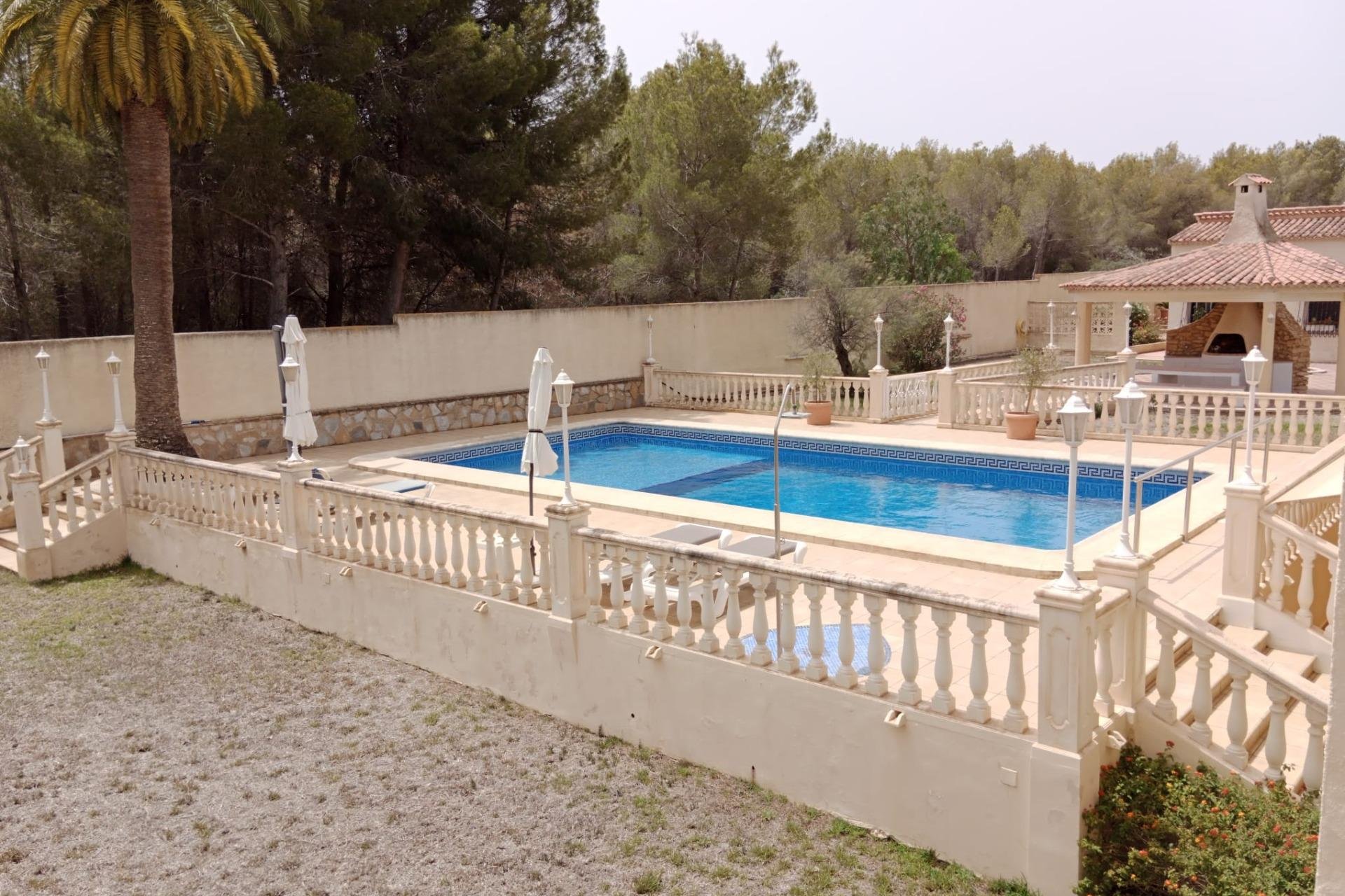 Resale - Villa -
Alfaz del Pi