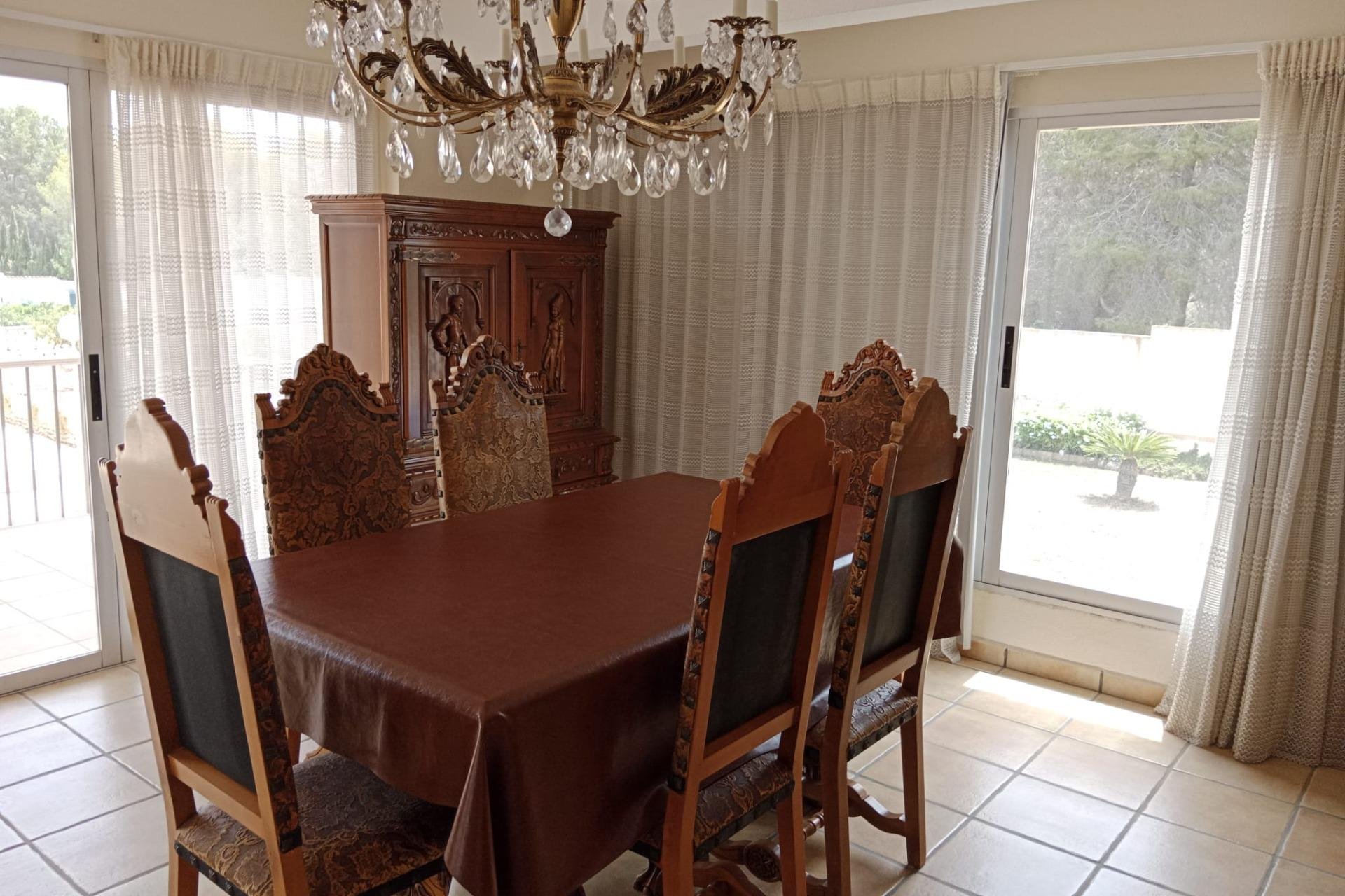 Resale - Villa -
Alfaz del Pi