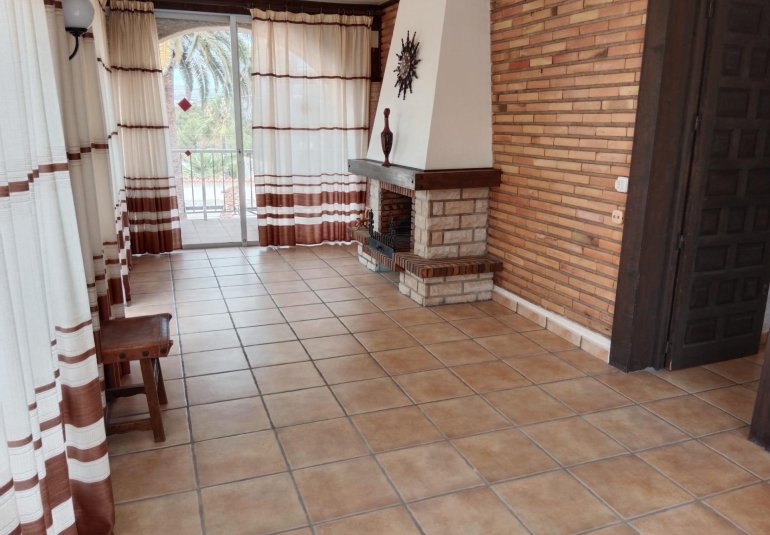 Resale - Villa -
Alfaz del Pi