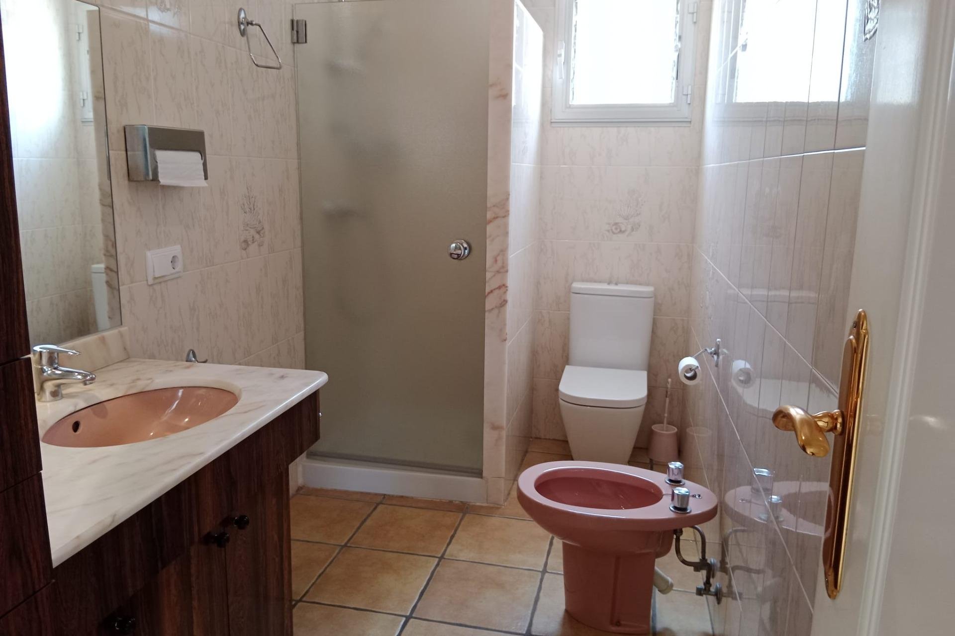 Resale - Villa -
Alfaz del Pi