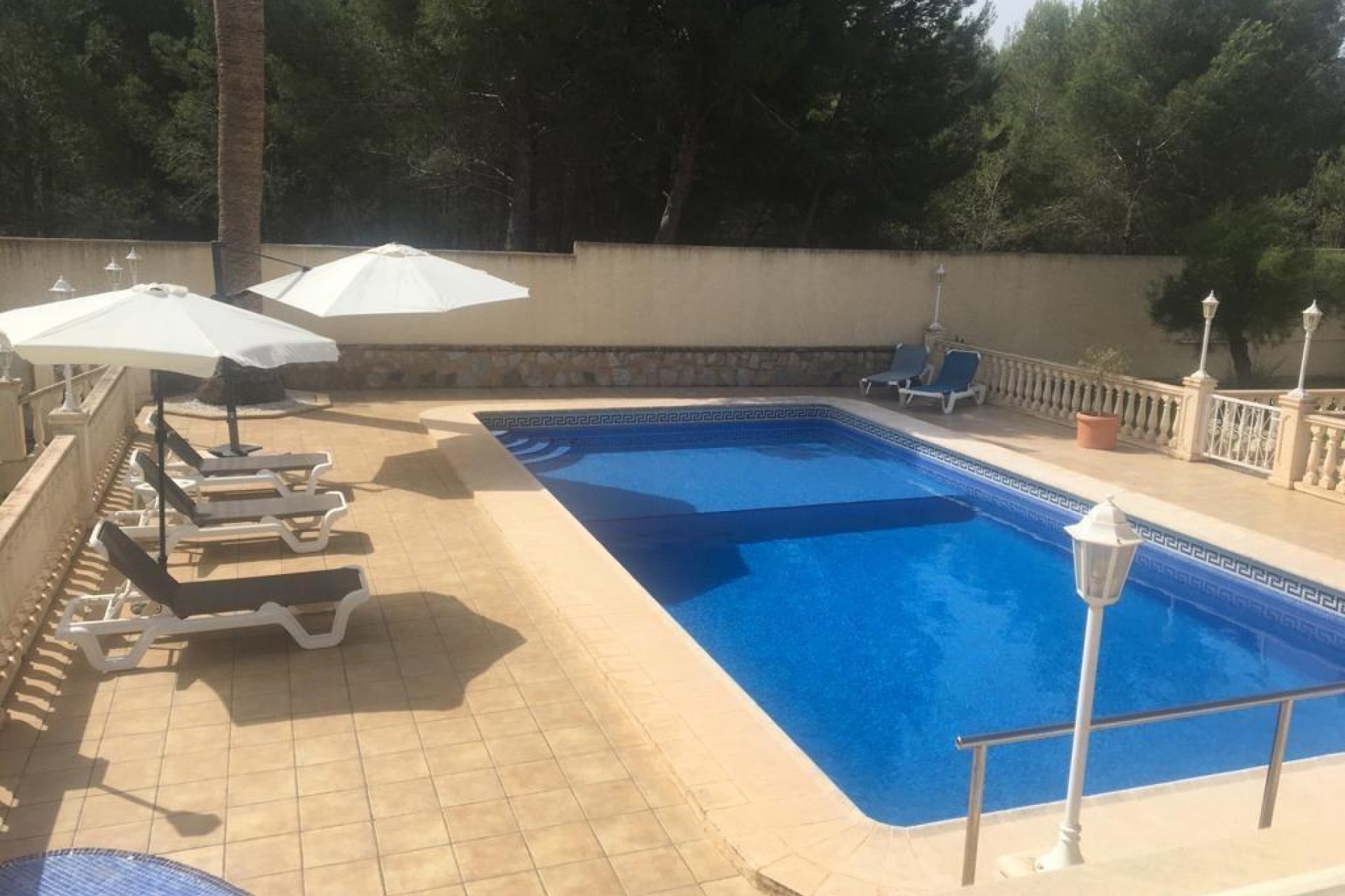 Resale - Villa -
Alfaz del Pi