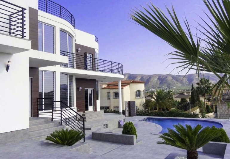 Resale - Villa -
Alfaz del Pi