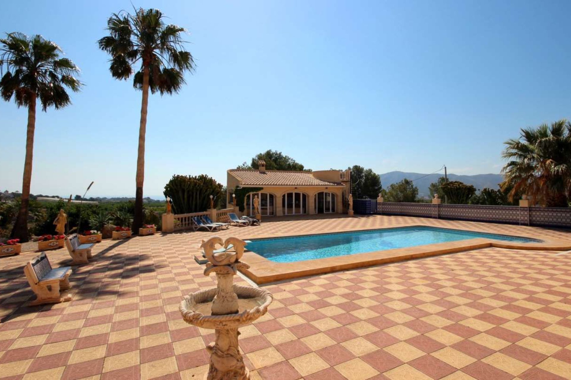 Resale - Villa -
Alfaz del Pi