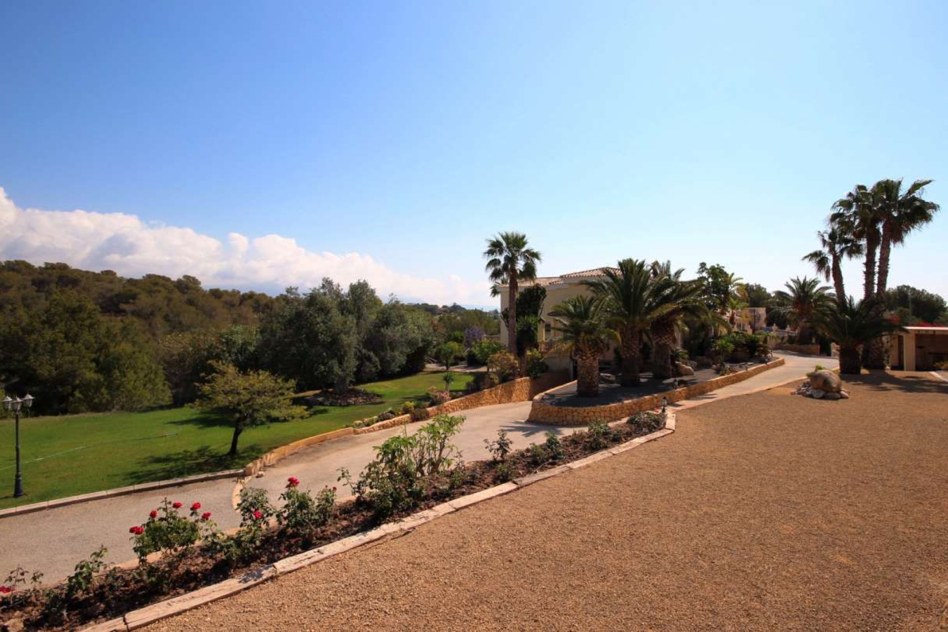 Resale - Villa -
Alfaz del Pi