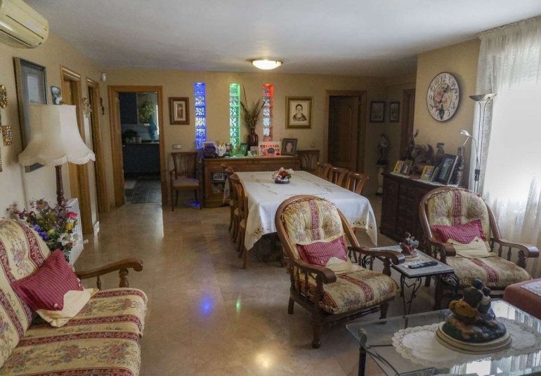 Resale - Villa -
Alfaz del Pi