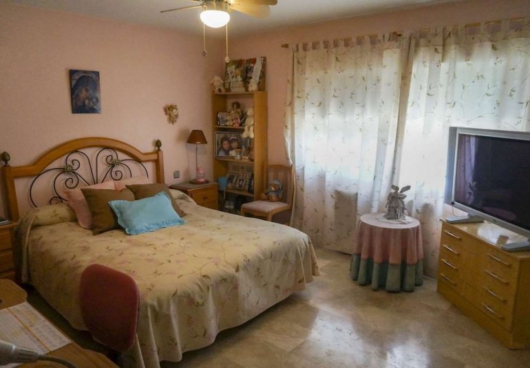 Resale - Villa -
Alfaz del Pi